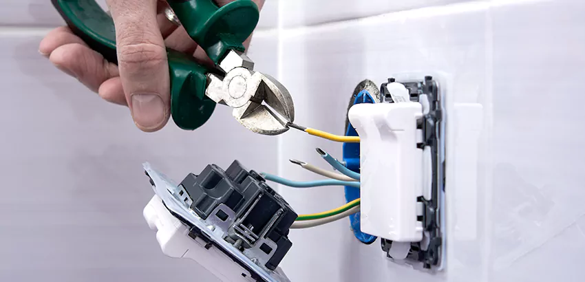Outlet and Switch Repair Services in Plant City