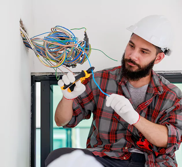 Professional Low Voltage Electrician: Your Local Systems Technician in Plant City, FL