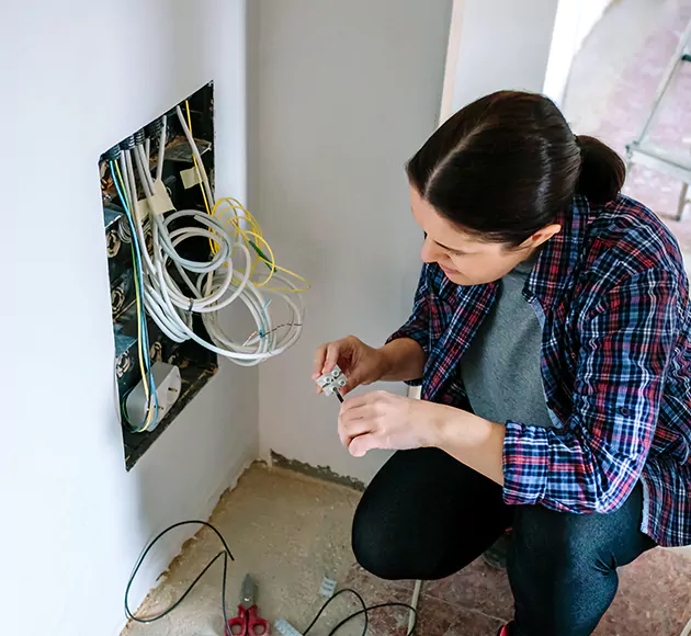 Professional Whole House Rewiring: Your Local Rewiring Specialists in Plant City, FL